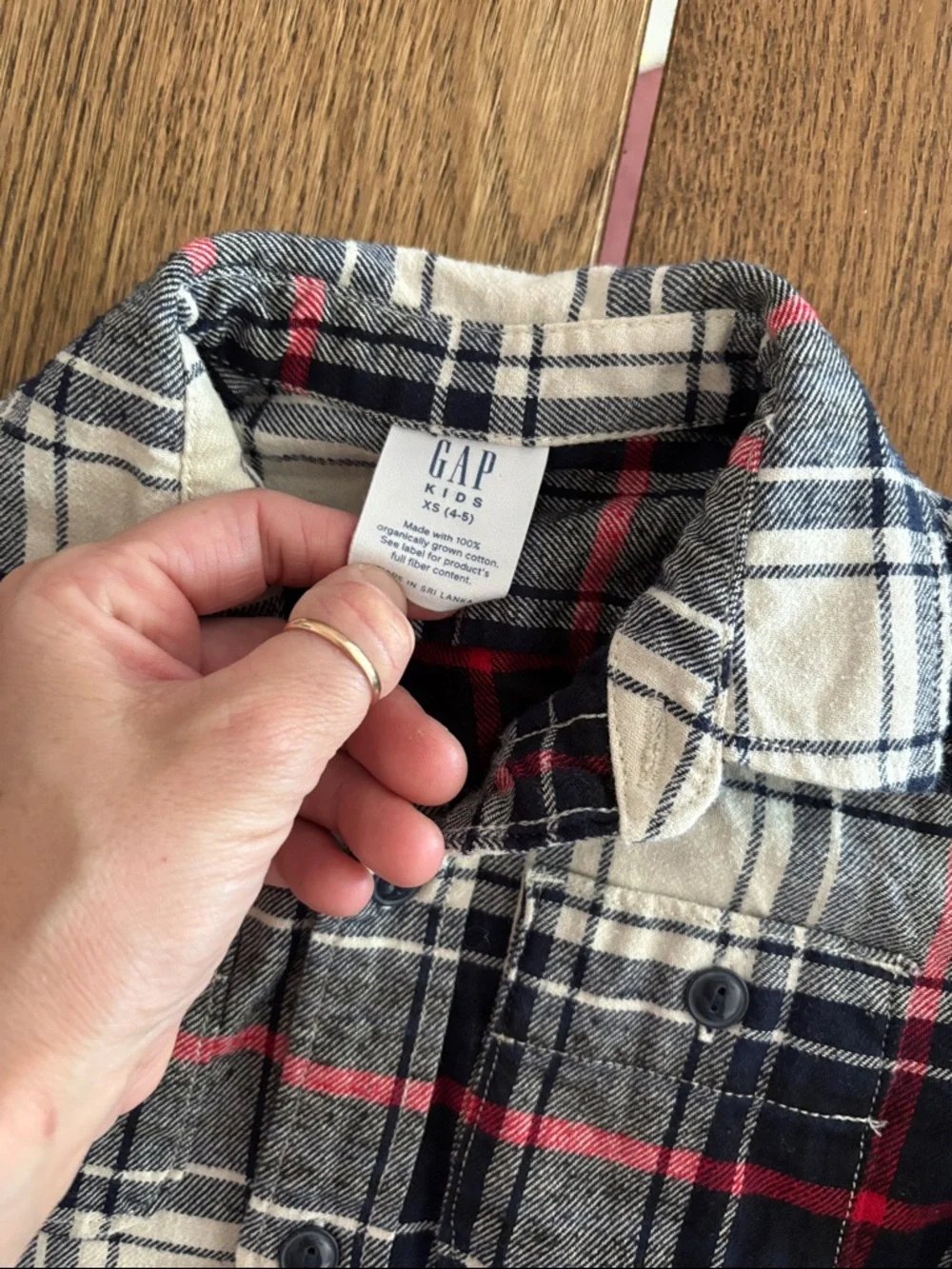 GAP Boys 4# Plaid Button-Down Flannel Shirt